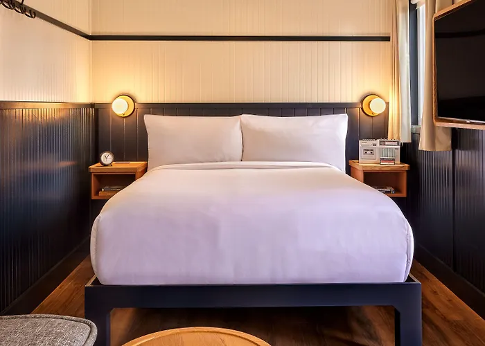 Days By Wyndham Near Downtown/nau On Route 66 Hotel 3*
