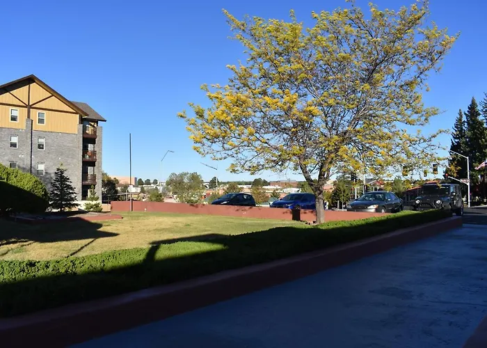 Days By Wyndham Near Downtown/nau On Route 66 Hotel 3*